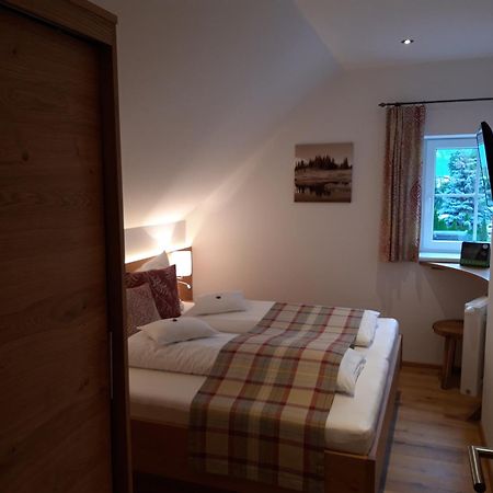 Gasthaus Brandlwirt Saalfelden Екстер'єр фото