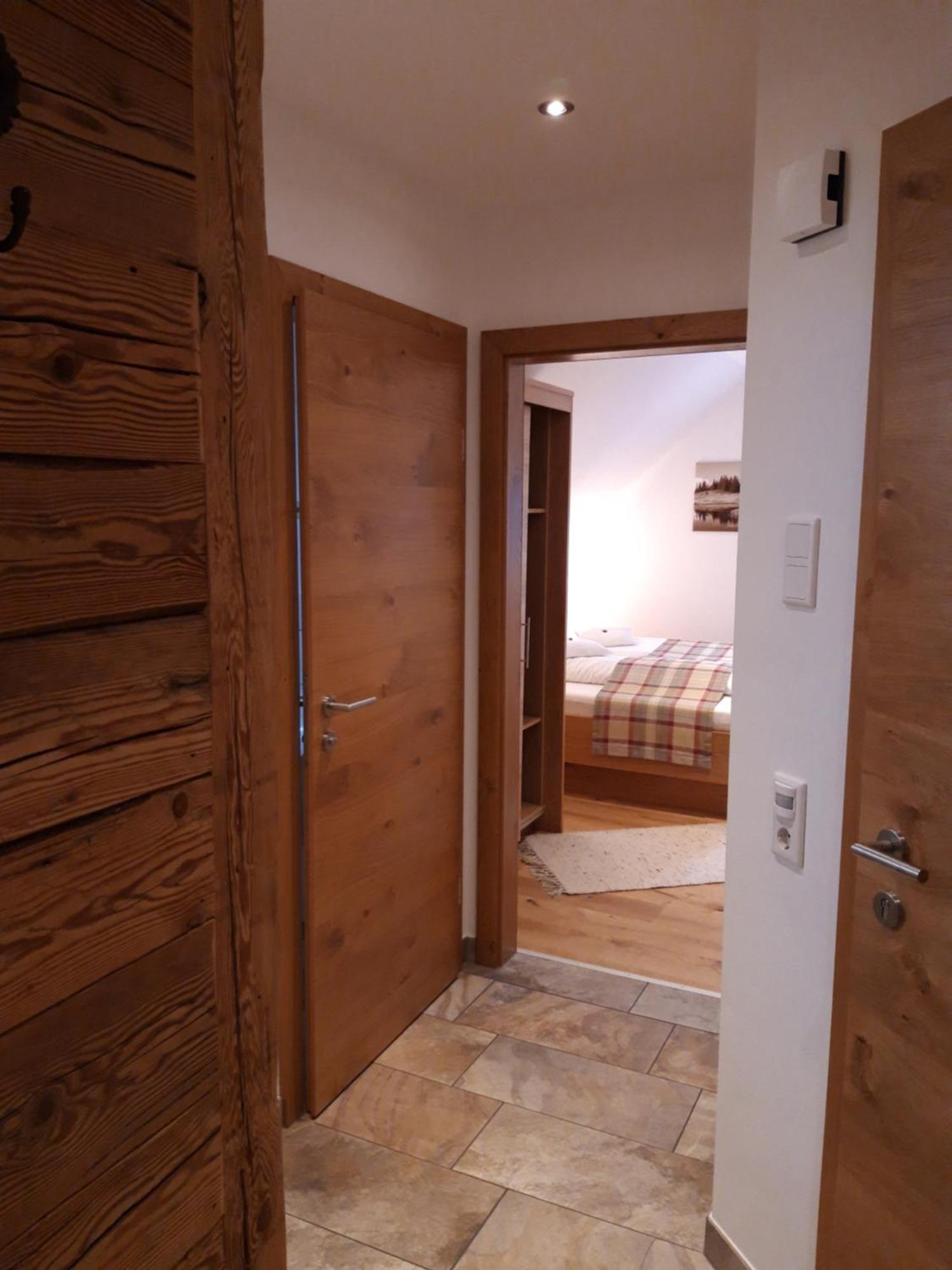 Gasthaus Brandlwirt Saalfelden Екстер'єр фото